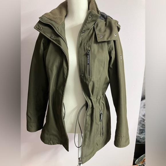 Women’s Jacket/Coat, Small, Dk Olive/Camo, River Edge by Zeroxpusur, NWOT - Picture 4 of 10